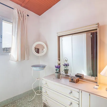 فيلة Casa Bonecas