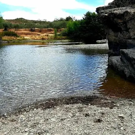 Casa Bonecas فيلة Farelos de Baixo